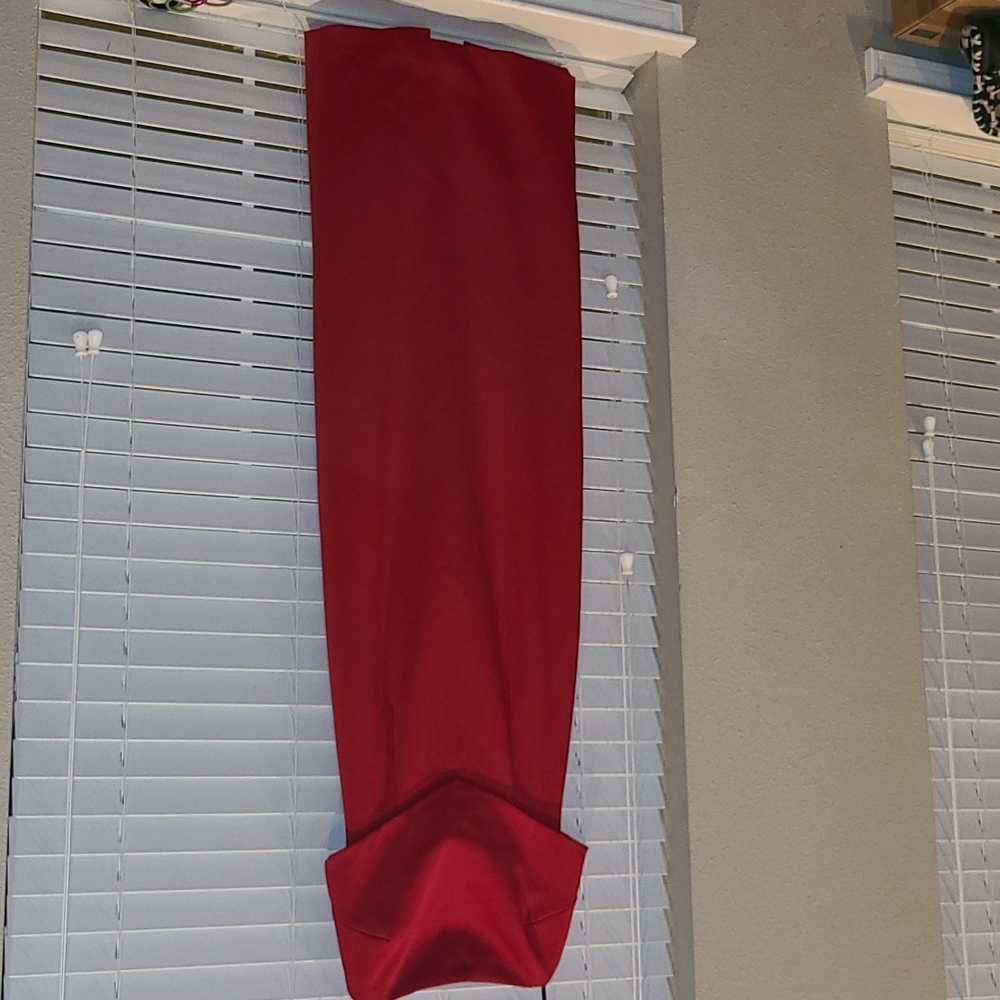 LAUNDRY by Shelli Segal formal size 4 red